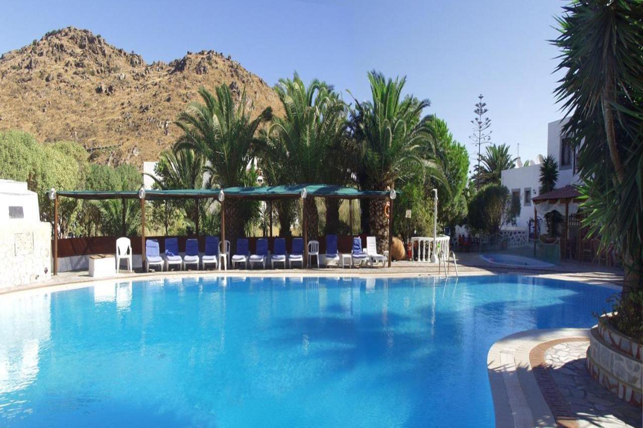 Anamar Patmos Hotel Скала Екстериор снимка