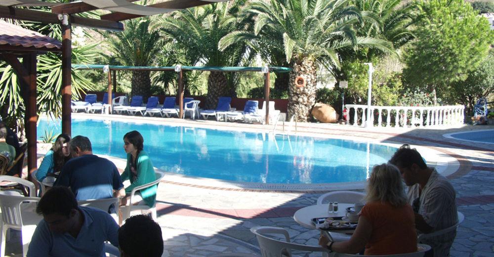 Anamar Patmos Hotel Скала Екстериор снимка