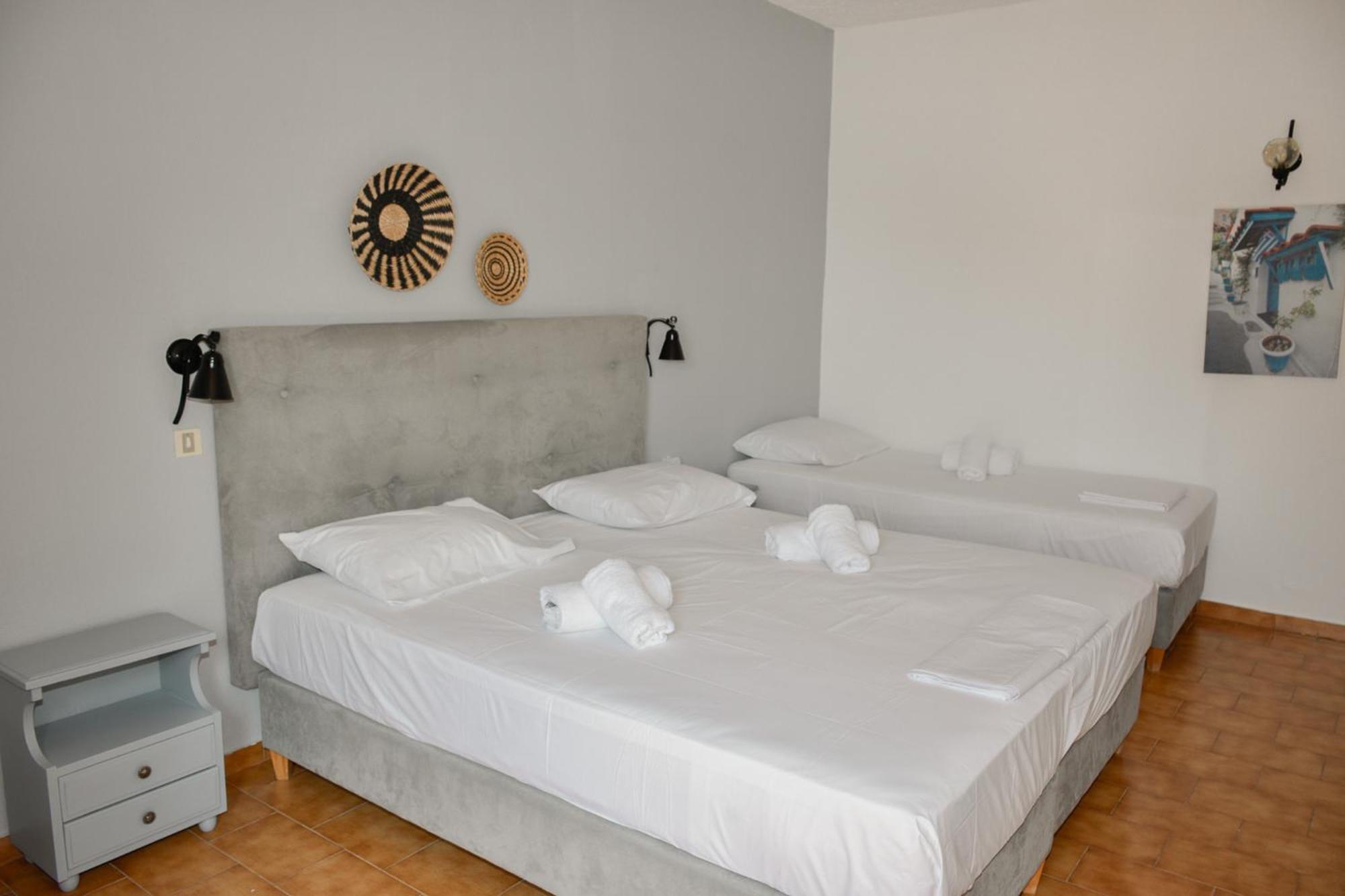 Anamar Patmos Hotel Скала Екстериор снимка