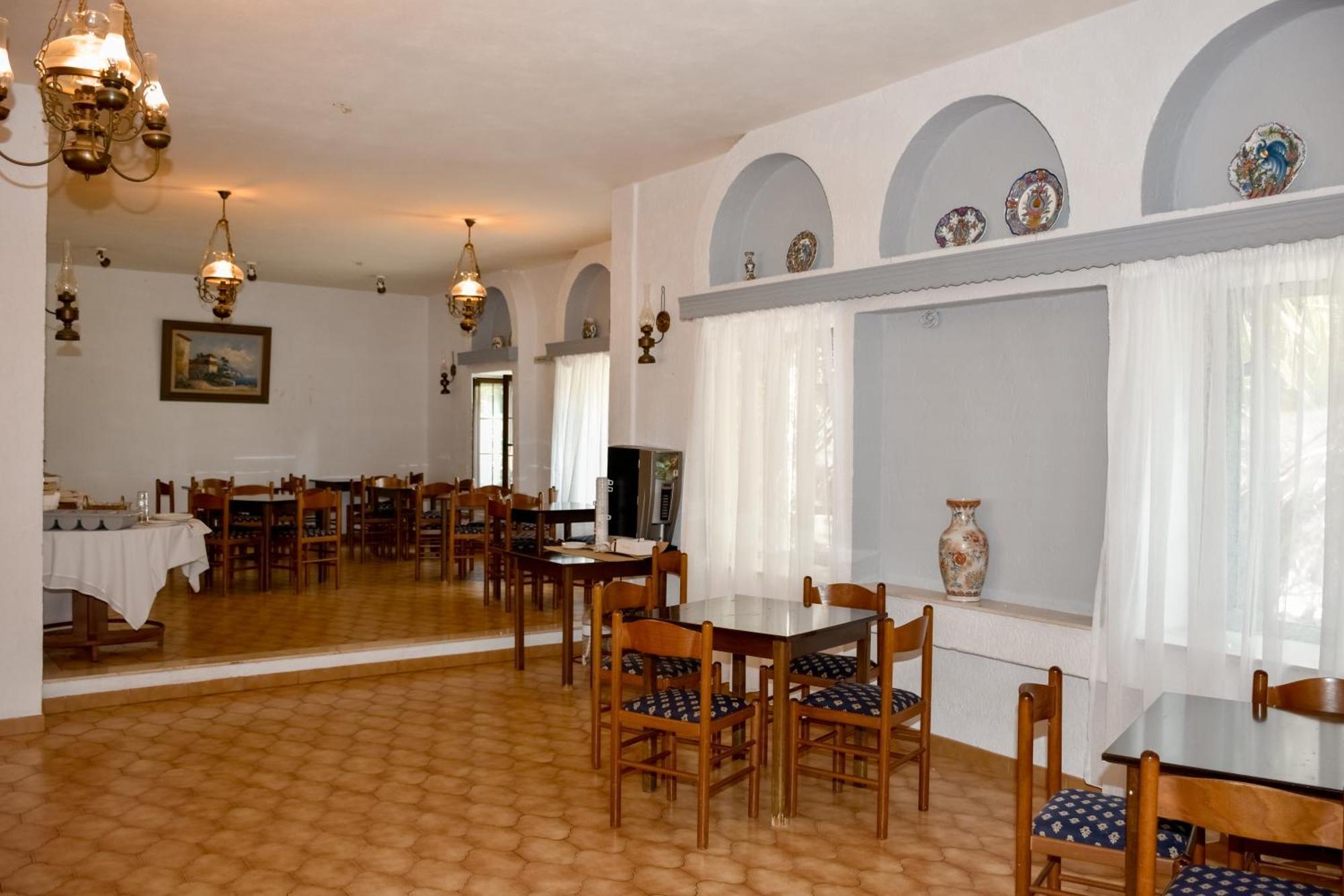 Anamar Patmos Hotel Скала Екстериор снимка