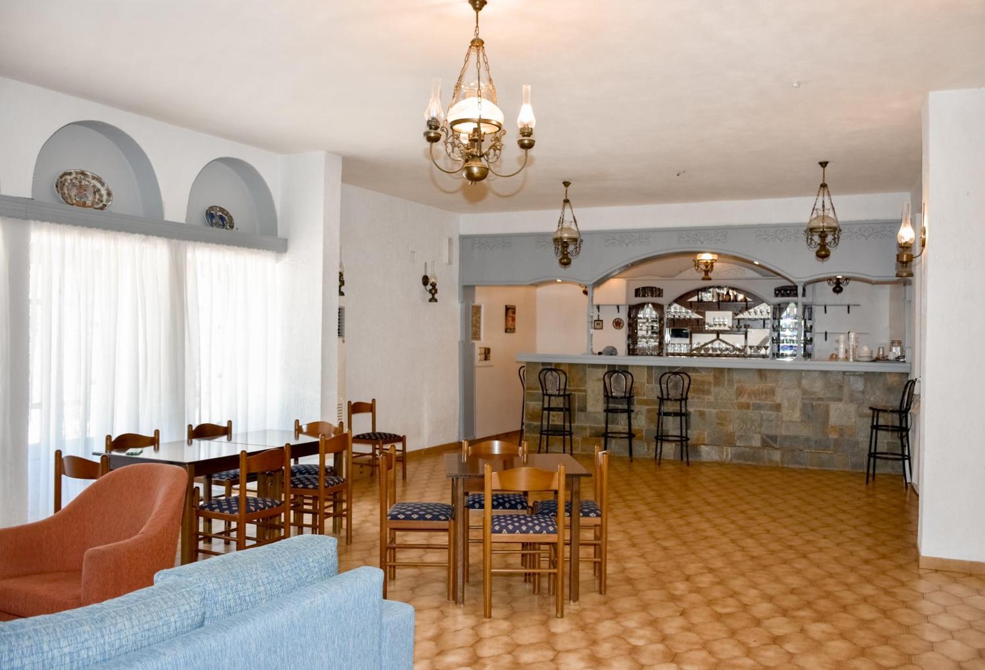 Anamar Patmos Hotel Скала Екстериор снимка