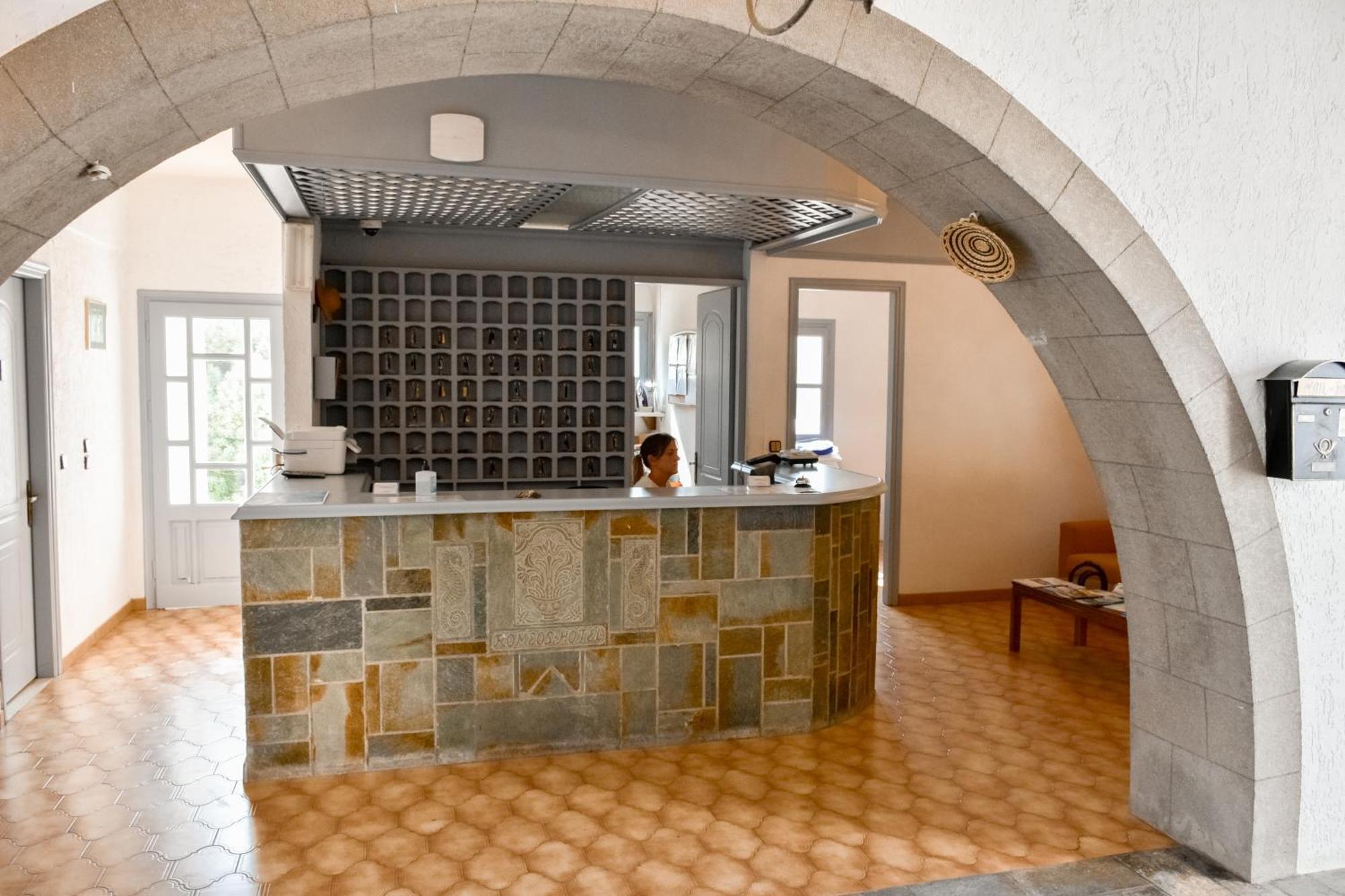 Anamar Patmos Hotel Скала Екстериор снимка