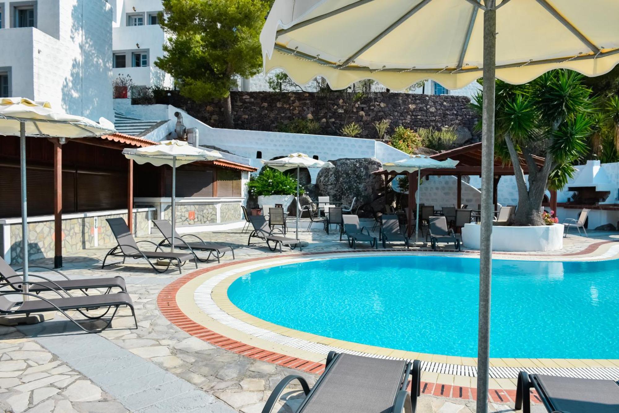 Anamar Patmos Hotel Скала Екстериор снимка