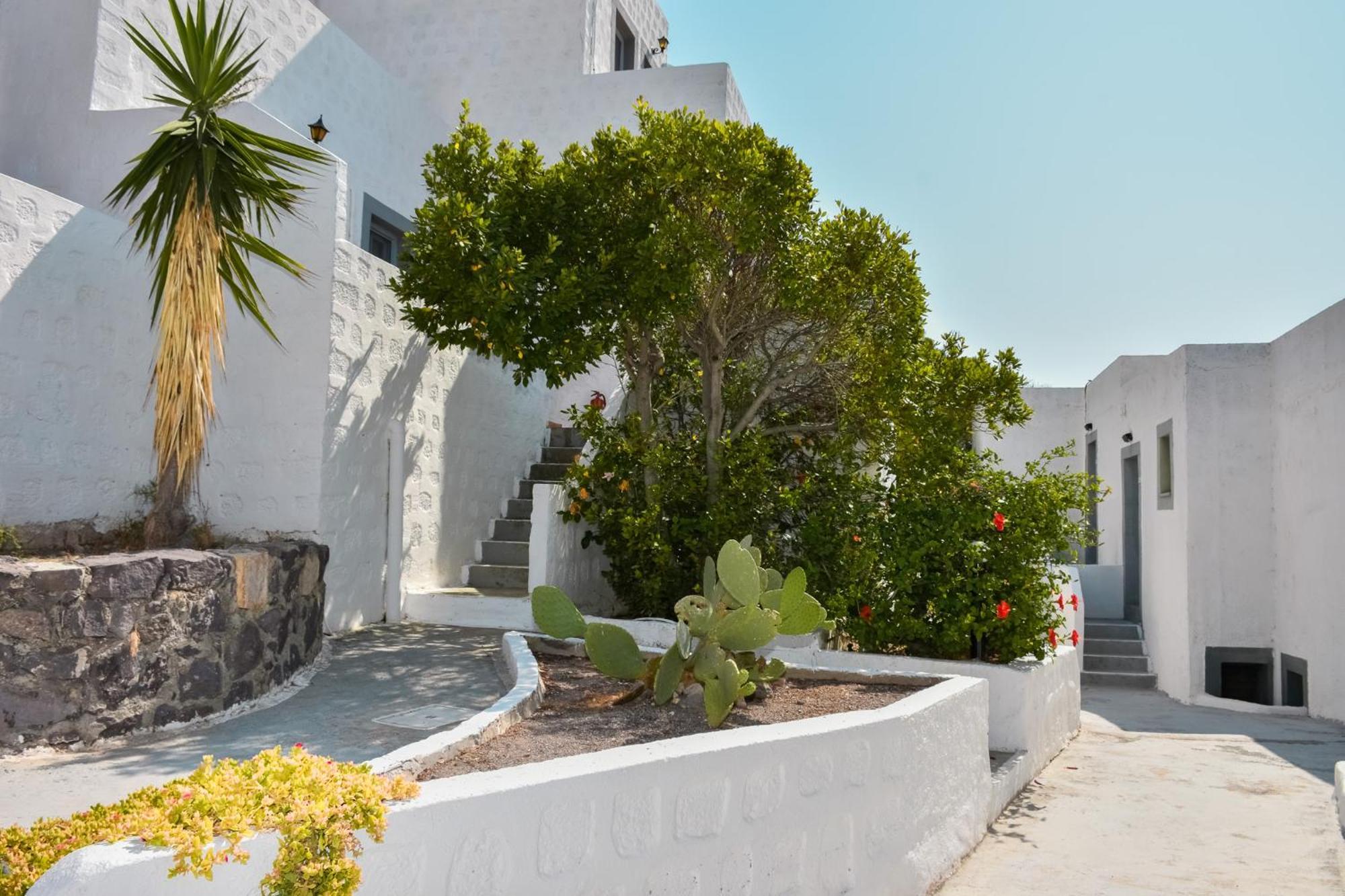 Anamar Patmos Hotel Скала Екстериор снимка